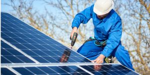 Installation Maintenance Panneaux Solaires Photovoltaïques à Menars